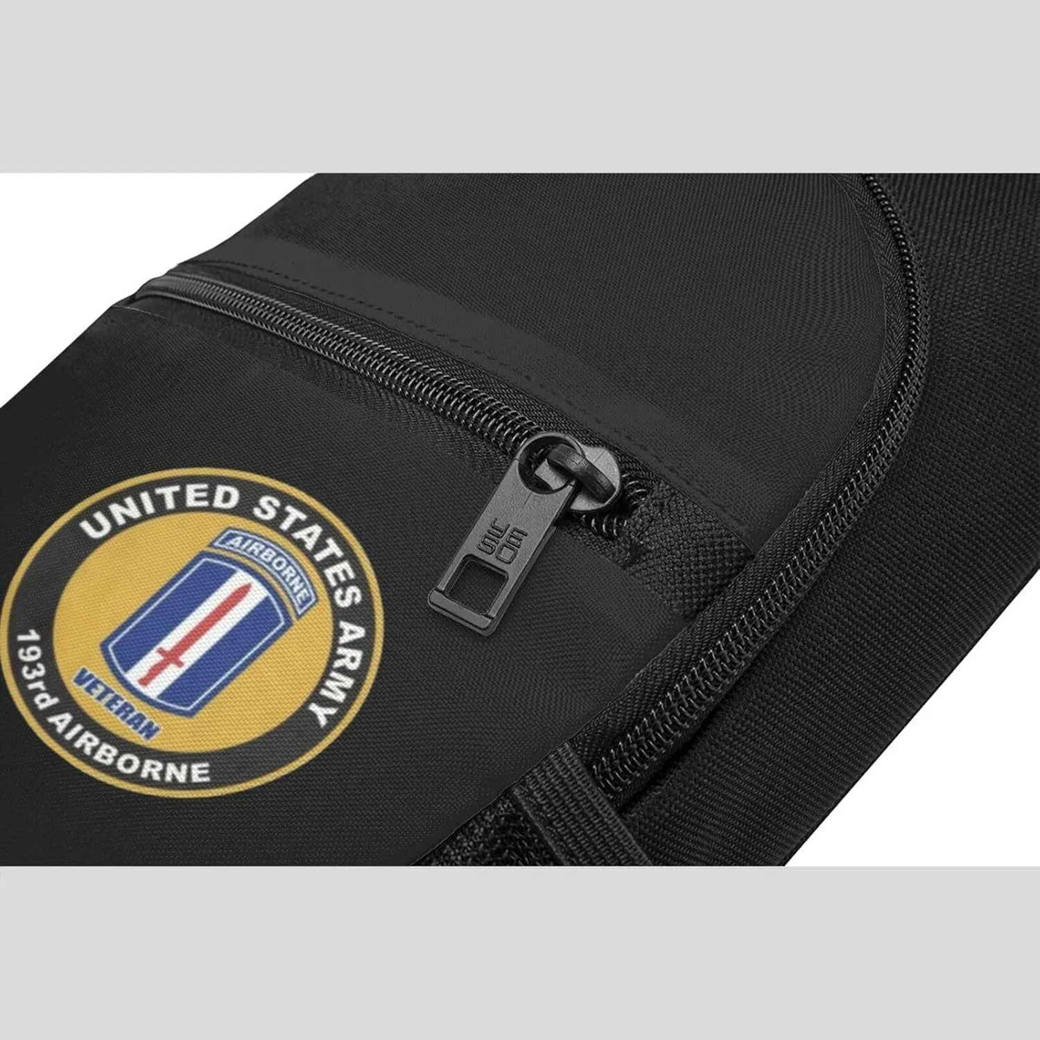 Army Us Army Veteran 193rd Airborne Division Unisex Chest Bag Lightweight Crossbody Shoulder Bag Travel Pocket