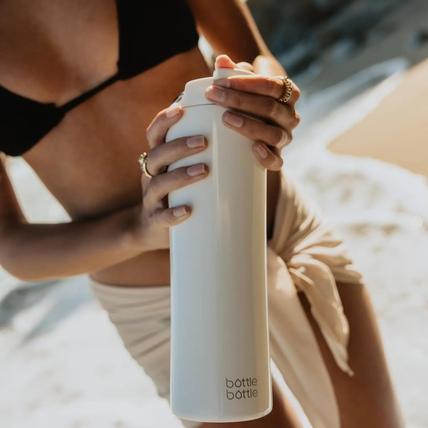 BOTTLE BOTTLE Insulated Water Bottle Coffee Tumblers with Dual-use Lid and Straw Double Walled Iced Travel Coffee Mug for Woman and Man 24oz Stainless Steel Tumbler with Handle