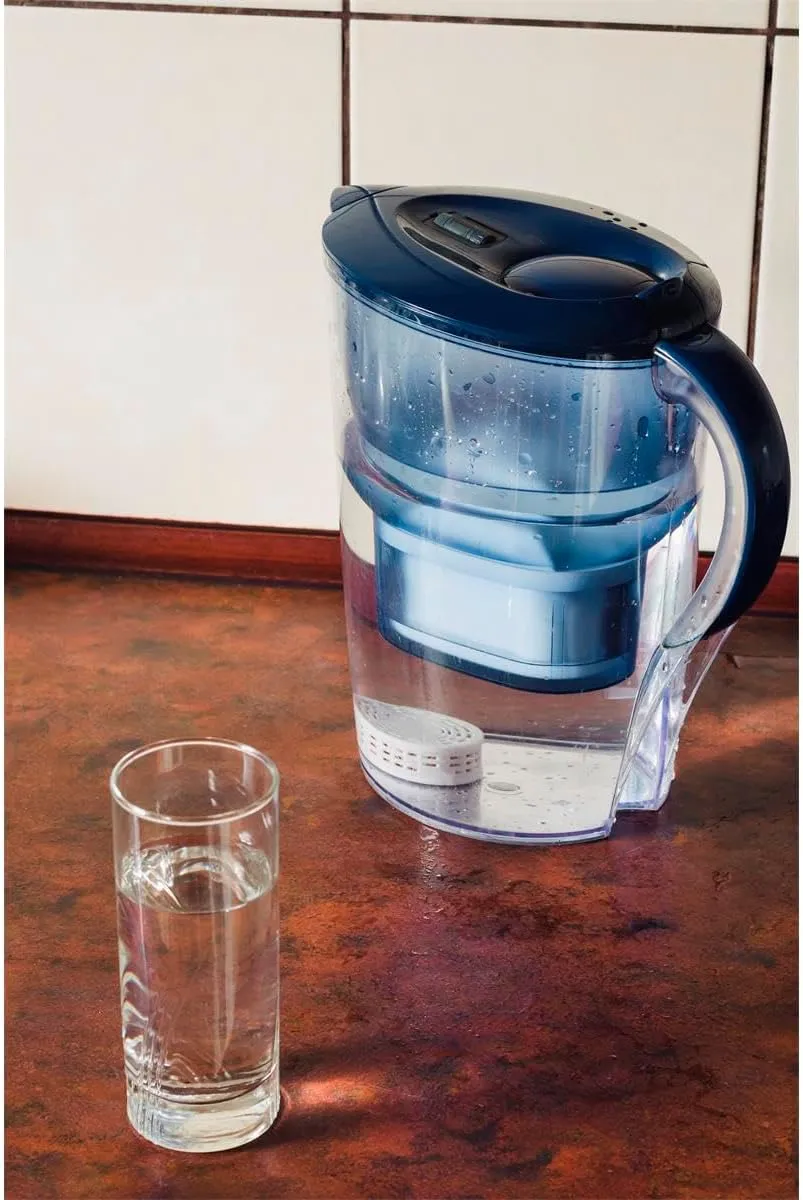 BRITA S1200 Water Filter Bottle Active, Reduces Chlorine and Organic impurities, BPA Free, Blue, 600ml