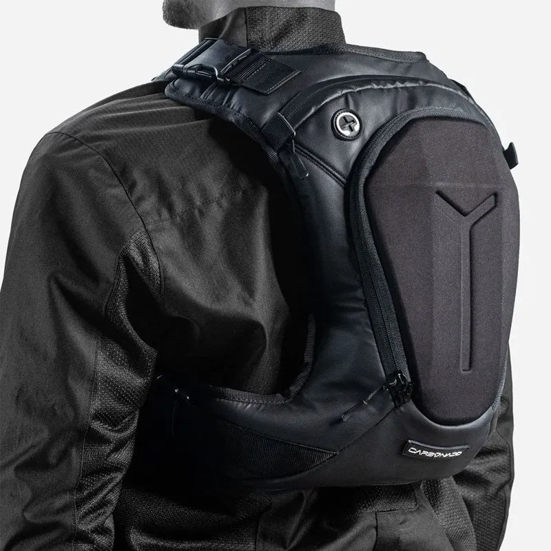 Carbonado Weather-resistant Hydration - Tested Y 07