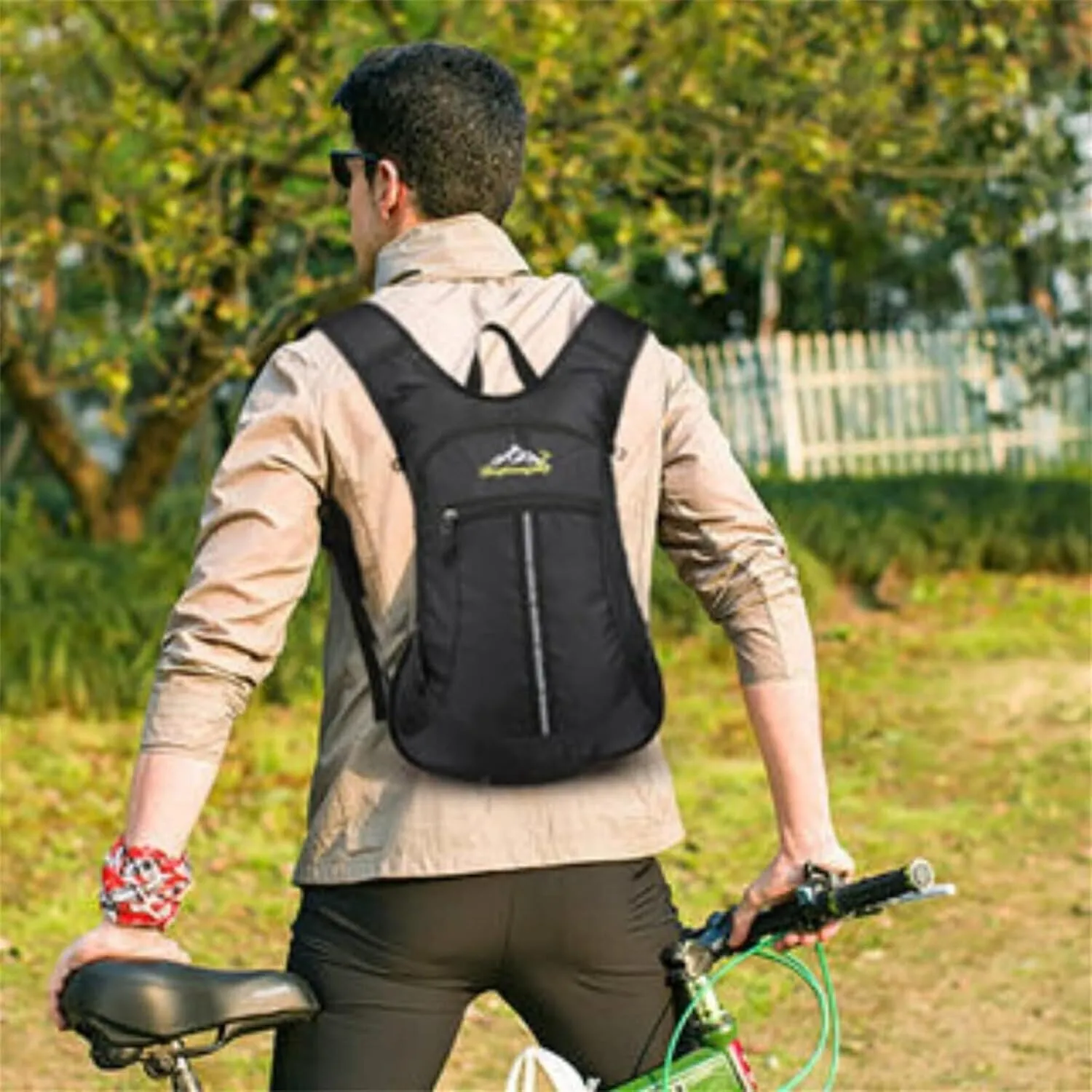 Cycling Backpack Bladder Backpack Ultralight Bicycle Bags Travel Bag Outdoor Sports Running MTB Bike Bag(Orange)