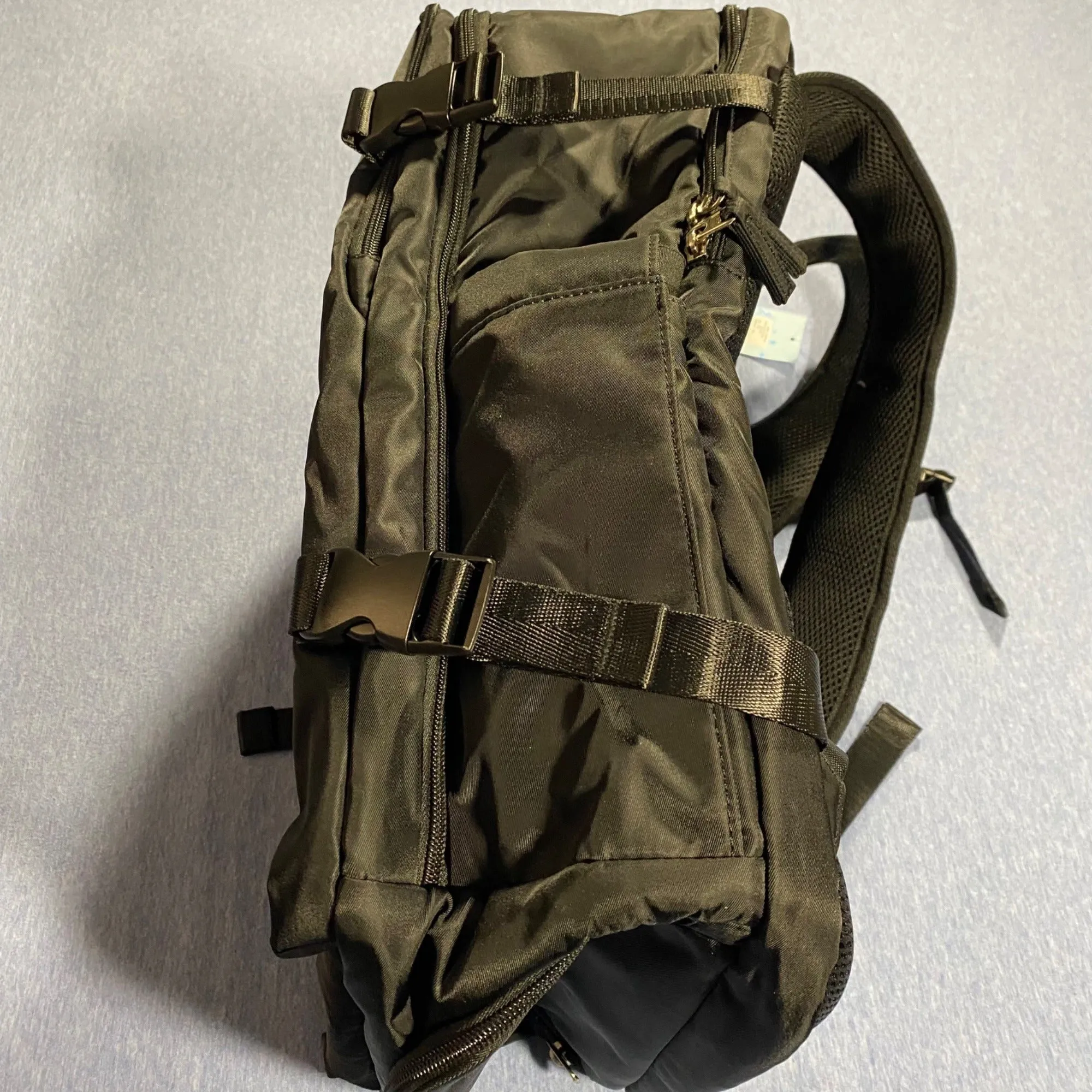 Durable Black Nylon Backpack With Multiple Pockets & Adjustable Straps