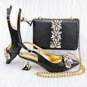 Embossed Varnish with Large Diamonds adorns Classic Noble Women's Shoes and Bag Sets(41)