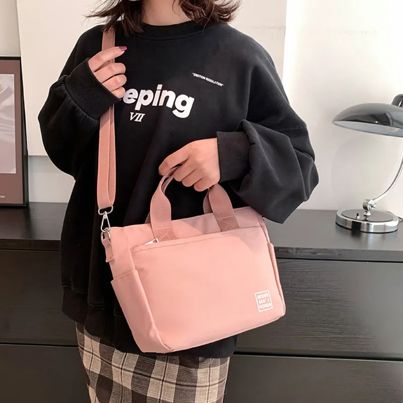 Fashionable Lightweight Nylon Shoulder Bag