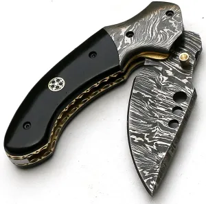 FOL-8908 Handmade Damascus Steel Hunting Folding Pocket Knife With Buffalo Horn Handle