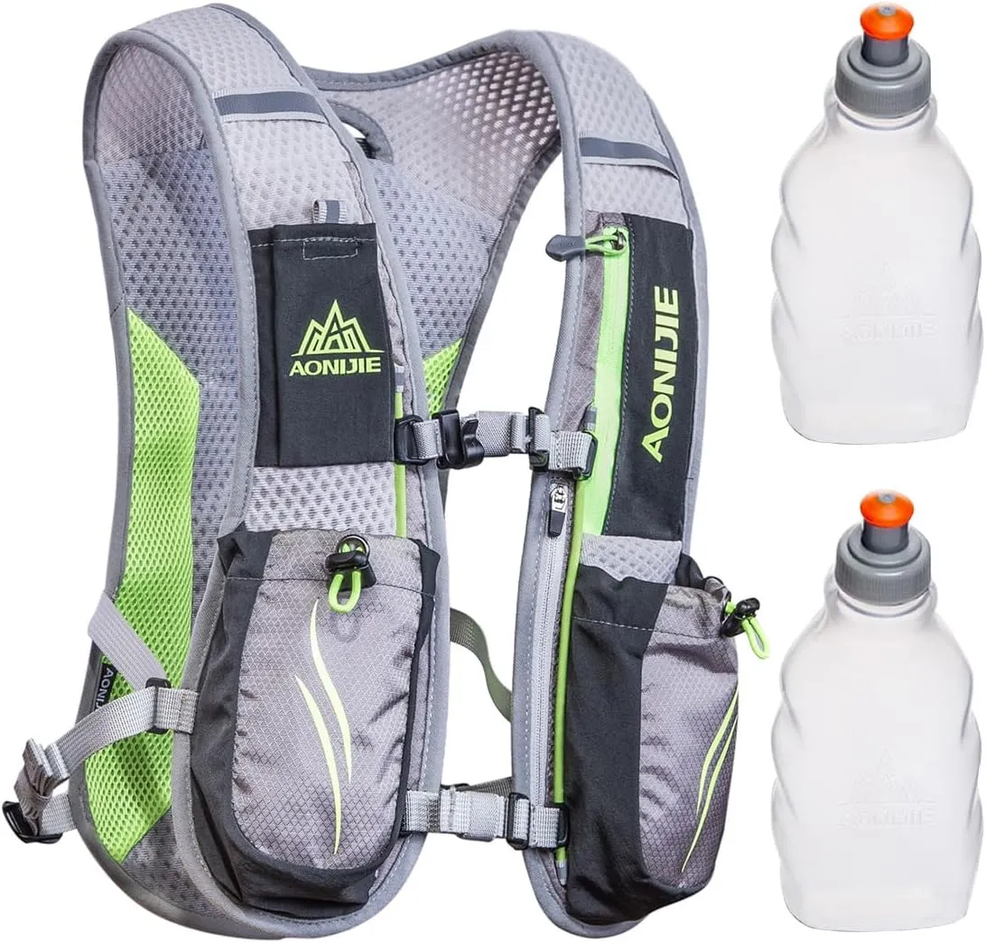 Geila Ultralight Hydration Backpack (5.5L) for Running, Trail Running, Marathon, and Cycling – Includes 2x250ml Water Bottles
