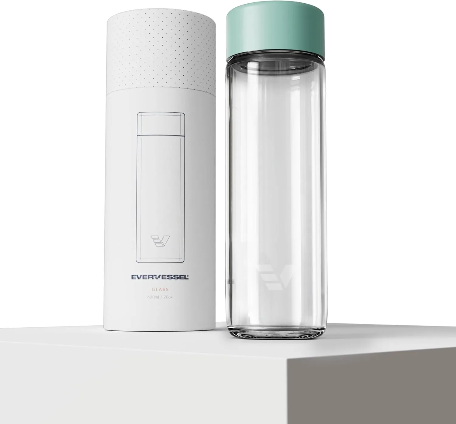 Glass Water Bottle 20oz - Non-insulated | Borosilicate Glass | Dishwasher Safe | No Plastic Touches Contents | A pure drinking experience - Mint Green