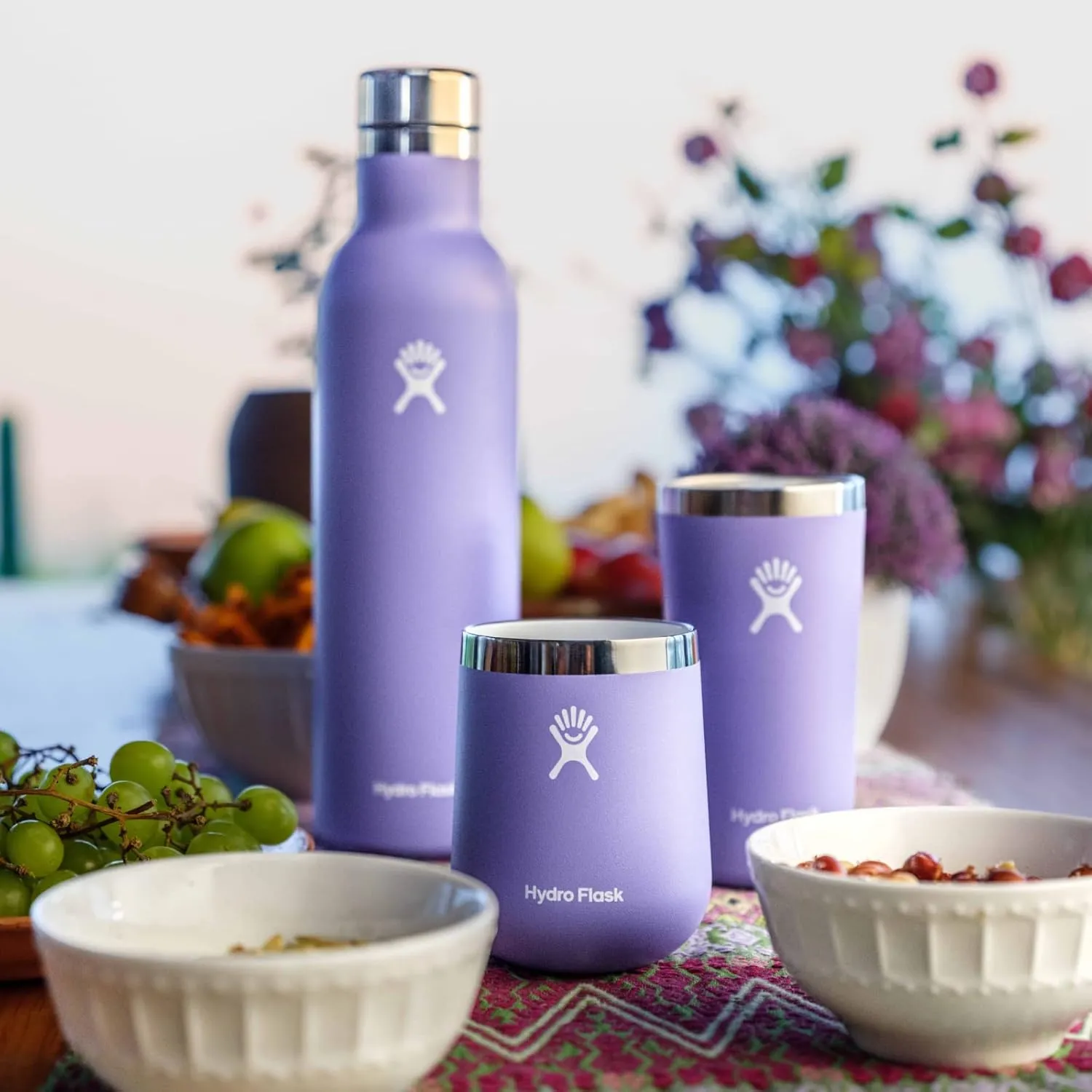 Hydro Flask Ceramic Wine Bottle 25 Oz Black