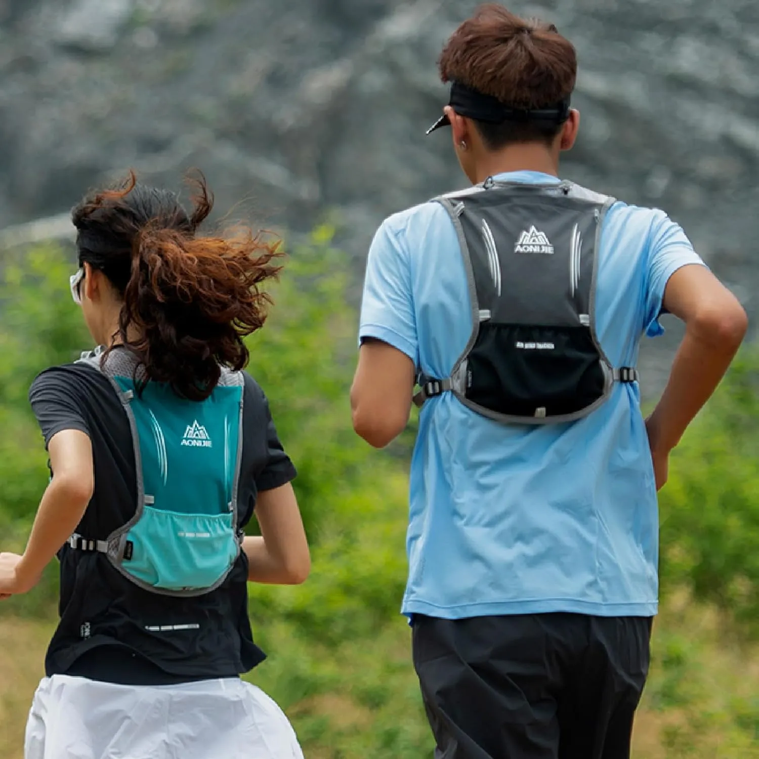 JEELAD Running Hydration Vest Trail Running Backpack BPA-Free Leak-Proof Running Water Bottles for Marathon Biking Hiking Cycling Outdoor