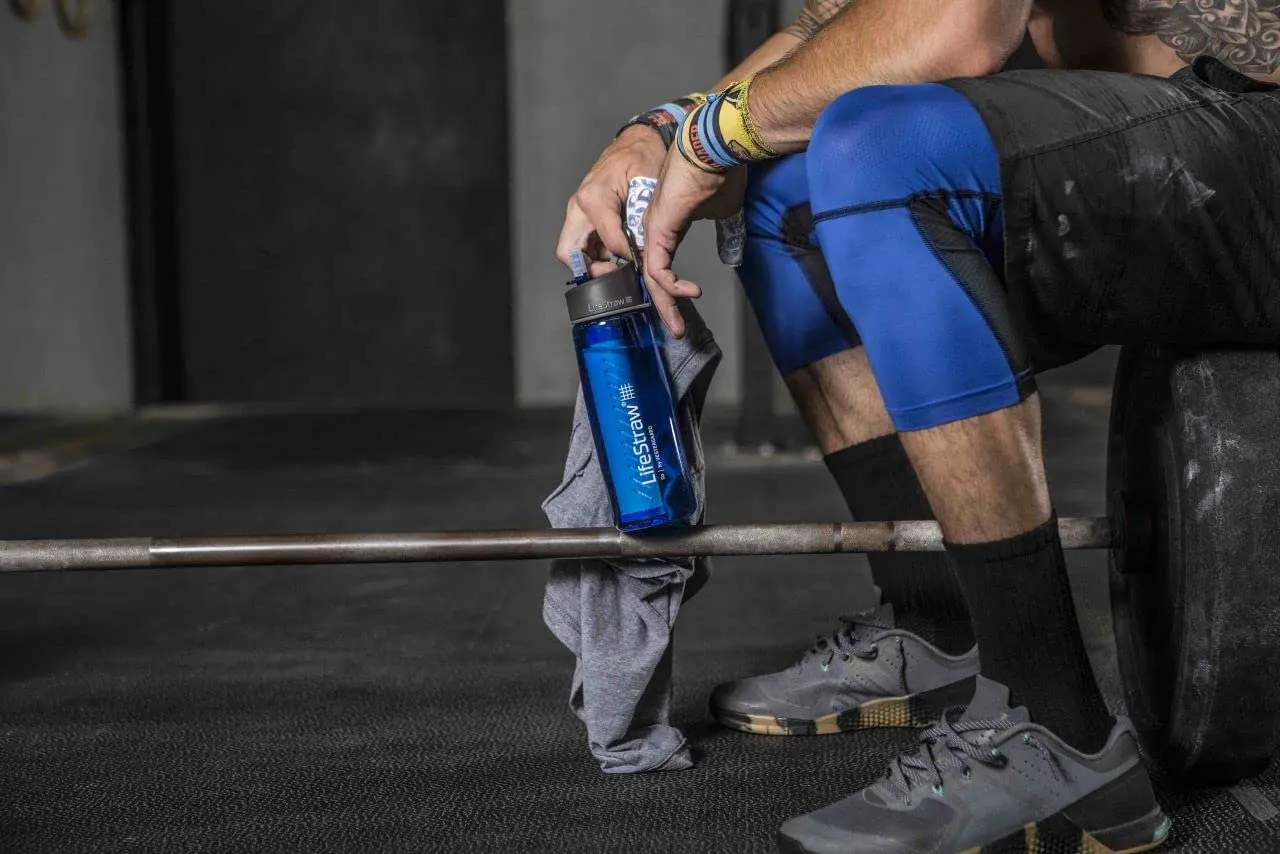 LifeStraw Go Water Filter Bottle, 22oz, Navy Blue