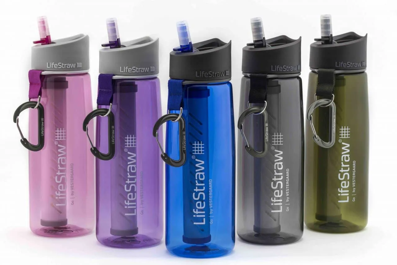 LifeStraw Go Water Filter Bottle, 22oz, Navy Blue