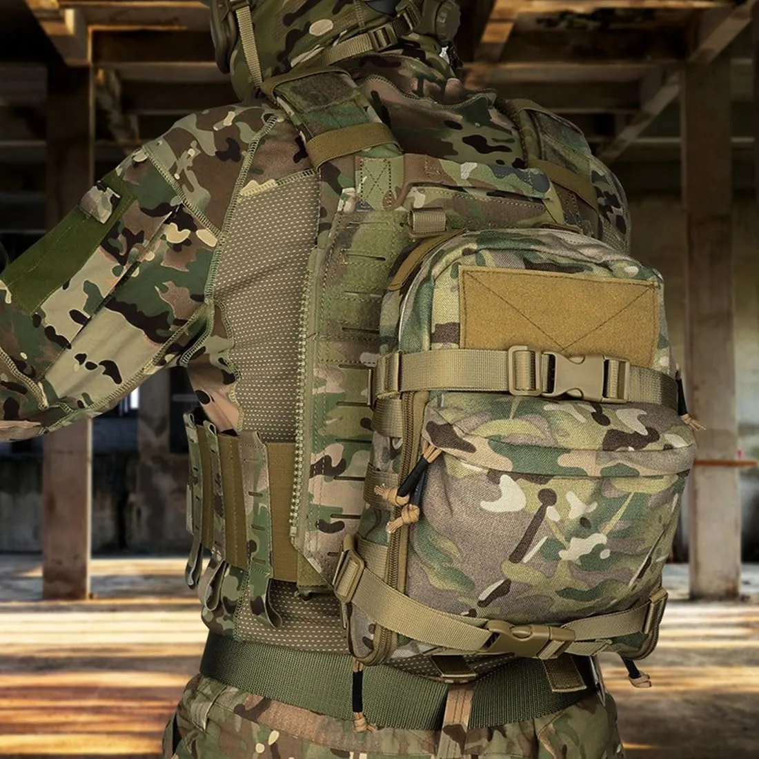 Mini Tactical MOLLE Hydration Pack Water Reservoir Bag Outdoor Water Bladder Carrier Pack for Tactical Vest Backpack
