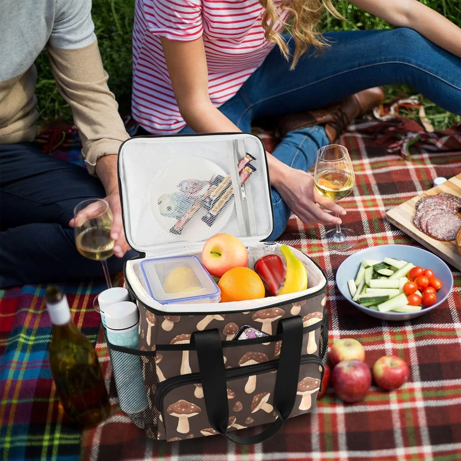 MNSRUU Cooler Bag Green Cactus Soft Cooler Bag Insulated Lunch Totes Picnic Bag Beach Cooler Lunch Box Container with Adjustable Shoulder Strap
