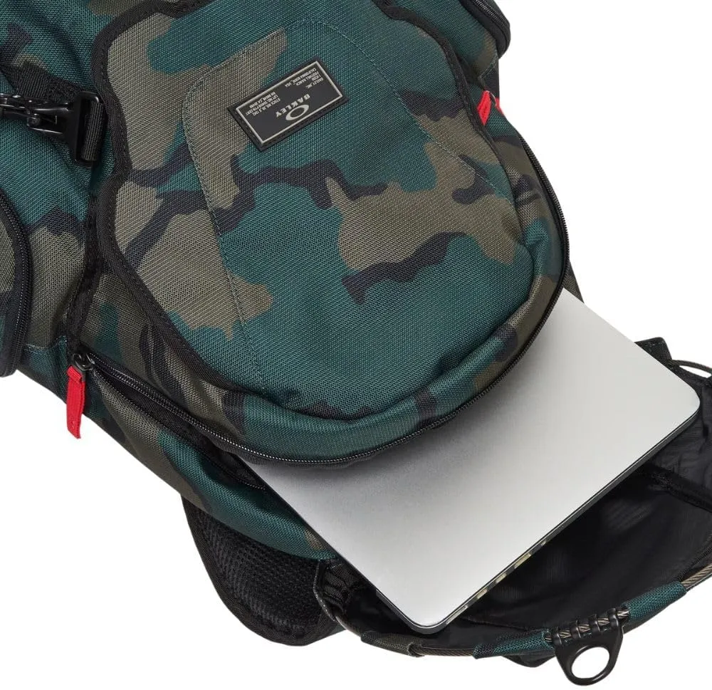 Oakley Men's Bathroom Sink Recycled Backpack, Green, One Size