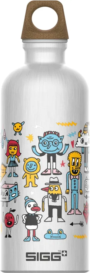 SIGG - Metal Kids Water Bottle - Traveller - Made in Switzerland - Carbonated Drinks - Leak Proof - for School - 20 Oz