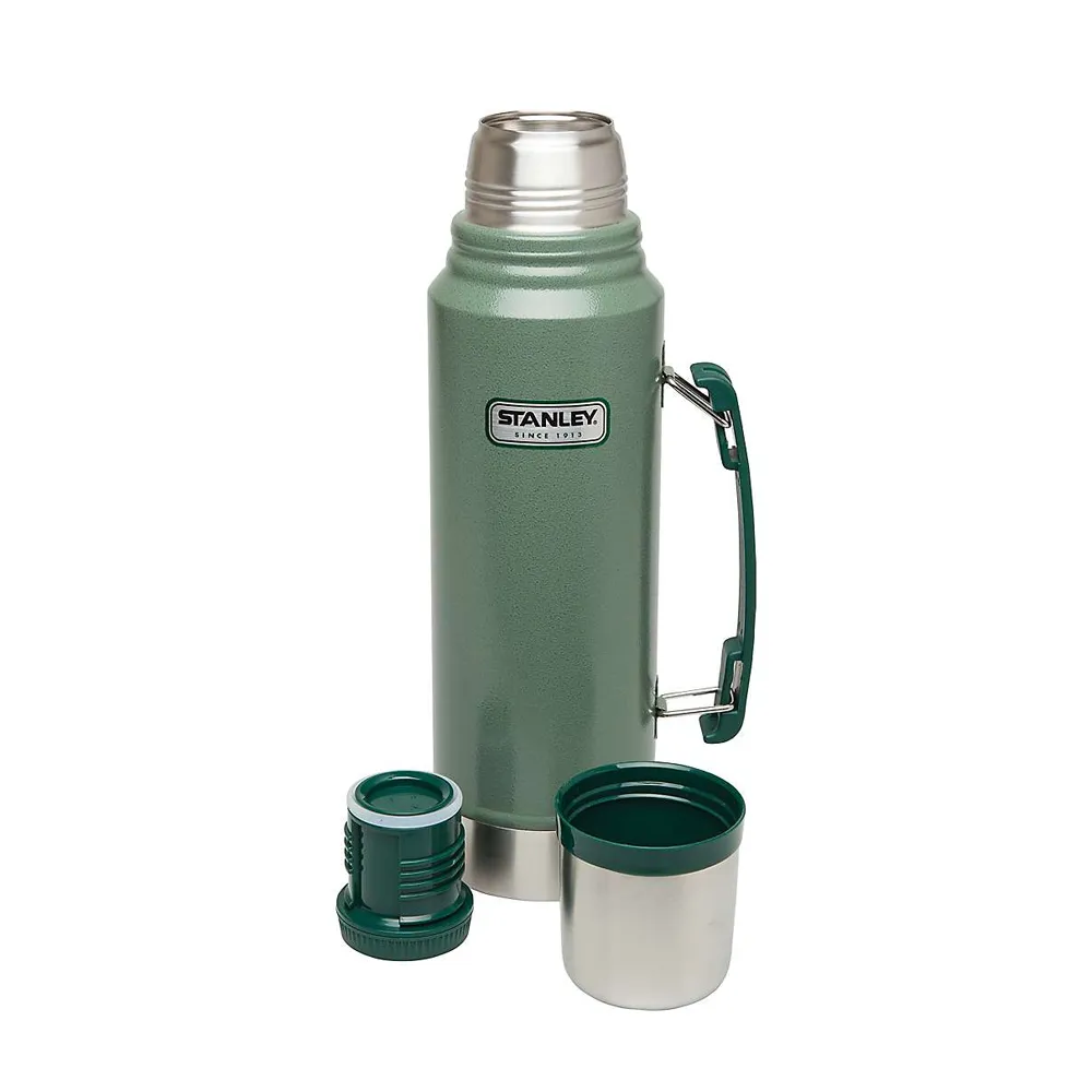 Stanley Classic Vacuum Bottle 1.1QT/1L
