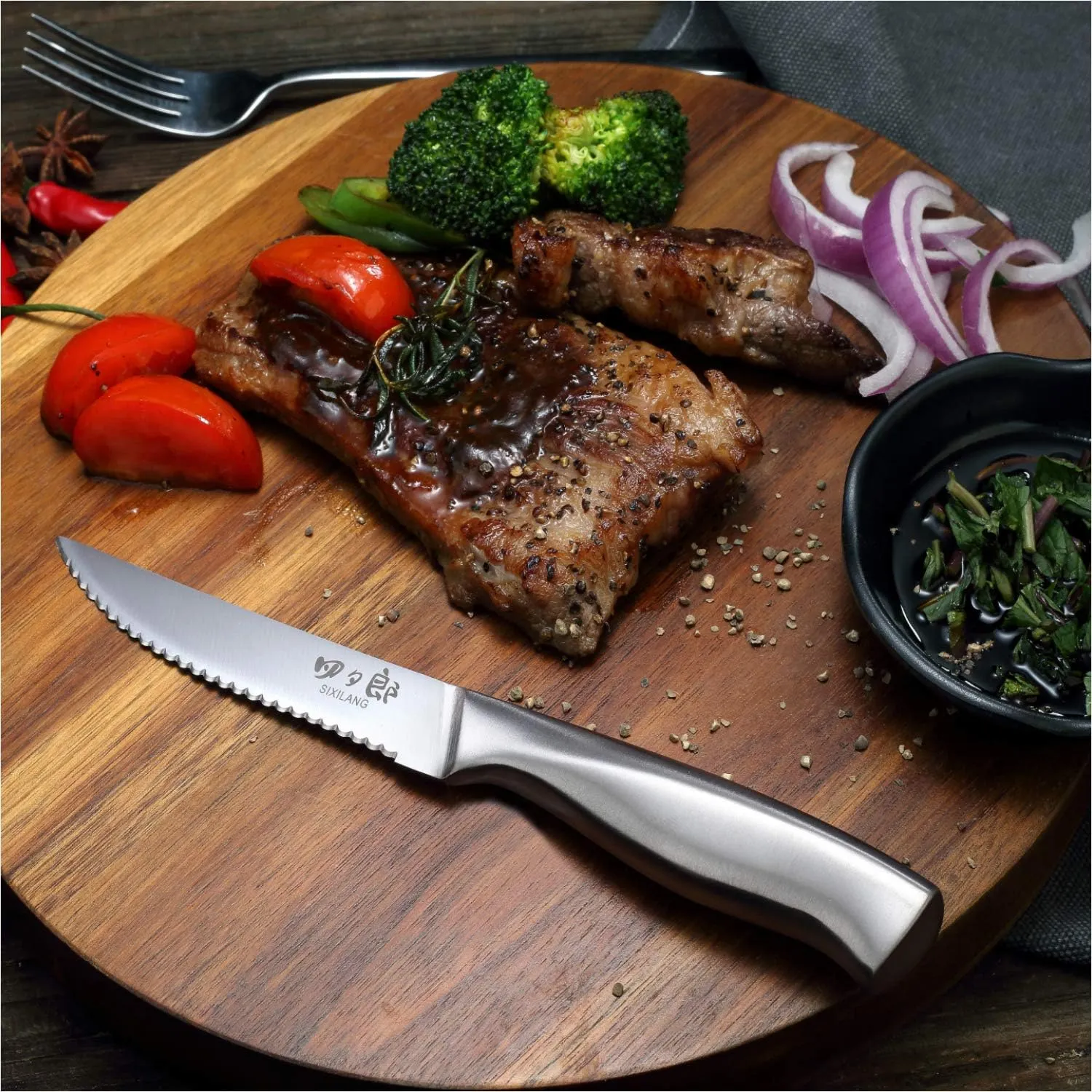 Steak Knives Set, Serrated Steak Knives Set of 8, German Stainless Steel Steak Knife Serrated Dishwasher Safe, Home Gifts for Men and Women