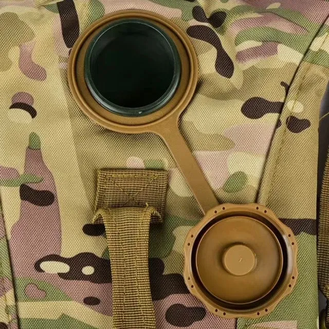 Tactical Hydration Backpack with 2.5L Water Bladder - Multi-cam