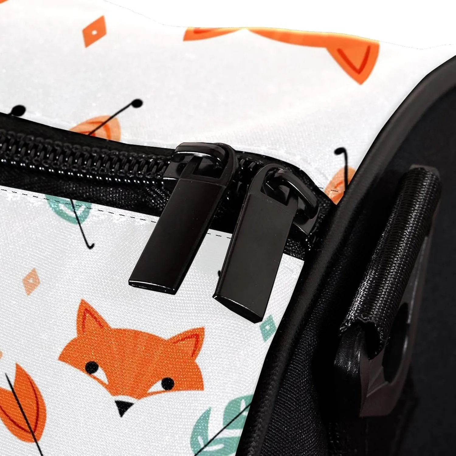 Travel Bag,Mens Gym Bag,Womens Gym Bag,Vector Pattern with Foxes and Arrows,Sports Bag