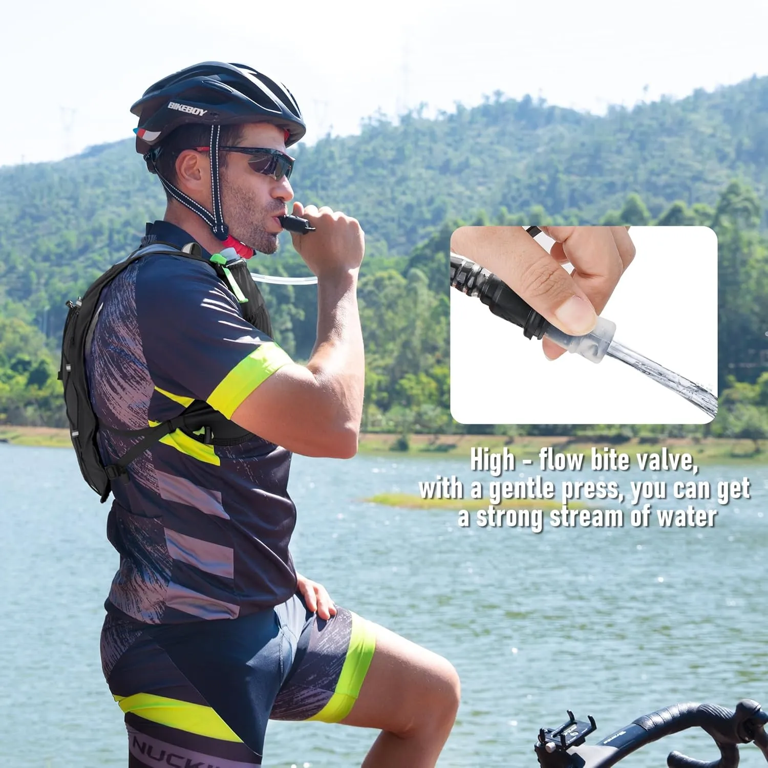 Waterproof Running Vest, 5.5L Breathable Running Hydration Vest with 1.5L Water Bladder, Water Vest for Hiking, Trail Marathon Race, Ideal for Women and Men