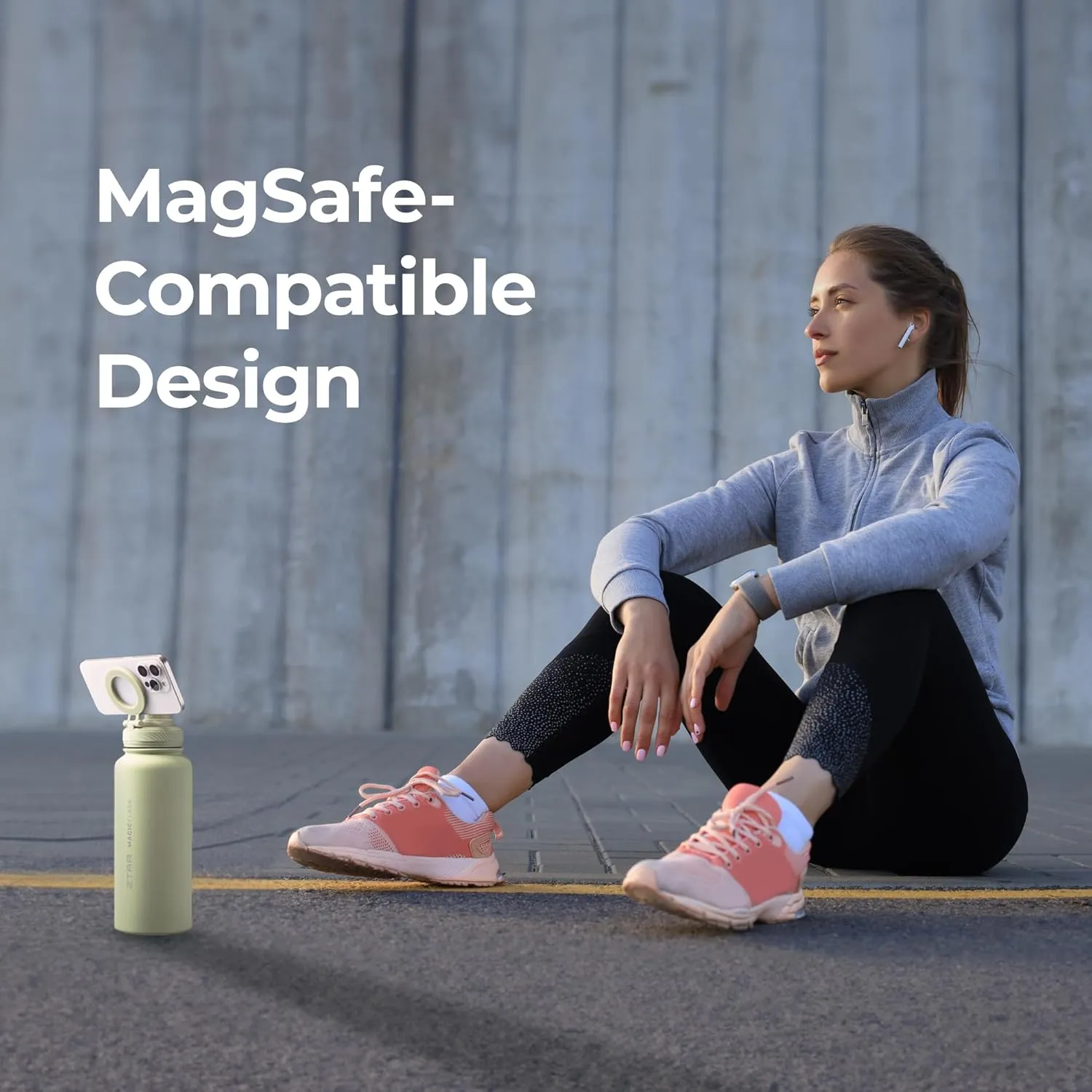 ZTAR Insulated Stainless Steel Water Bottle – Compatible with Magsafe usable as Tripod, Leak-Proof, Keeps Drinks cool or warm, For Travel, Gym, and Office, Ideal Gift for Women, Men & Kids, 32 oz